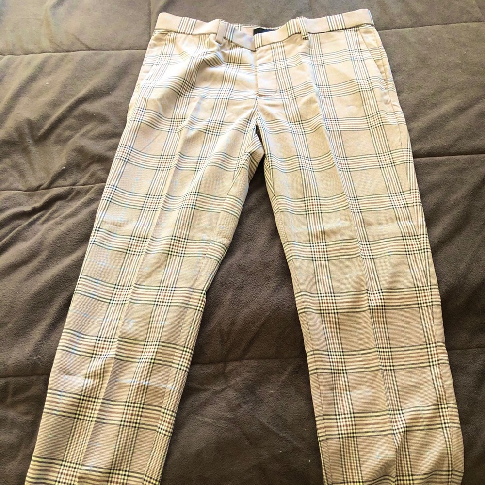 H and M Dress Paints